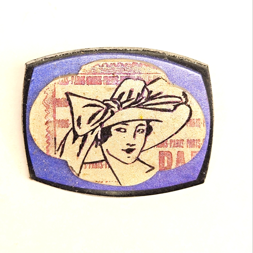 Acrylic Parisian Style Brooch 18$
